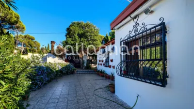 Chalet on Carrer Vent de Xaloc photo 42