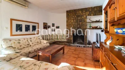 Chalet on Carrer Vent de Xaloc photo 7