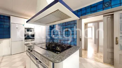 Apartment on Avenida del Barón de Cárcer photo 9