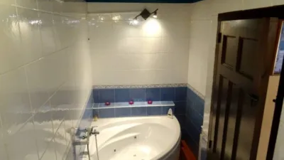 Chalet en venta en Centro, Ossa de Montiel de 300.000 €