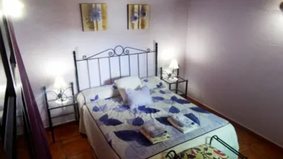 Chalet en venta en Centro, Ossa de Montiel de 300.000 €