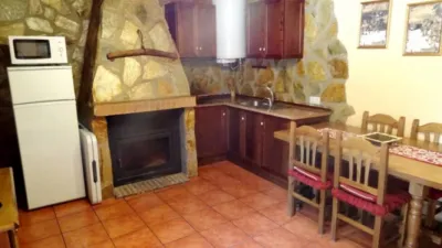 Chalet en venta en Centro, Ossa de Montiel de 300.000 €