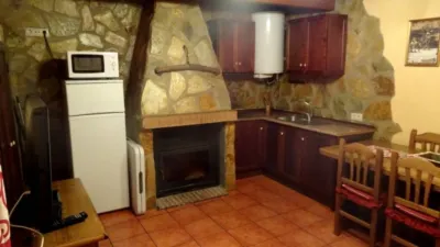 Chalet en venta en Centro, Ossa de Montiel de 300.000 €