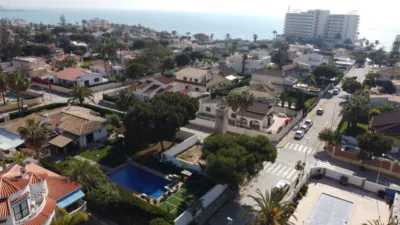 Chalet in La Zenia photo 13