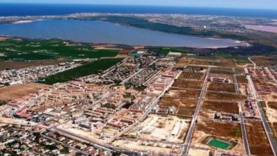Chalet en venta en Pueblo Bravo - Vista 6