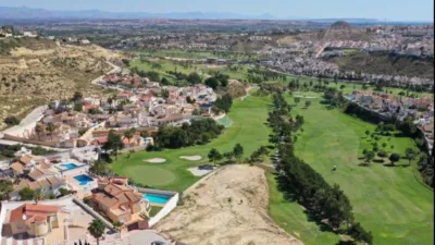 Chalet en venta en Pueblo Bravo - Més