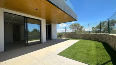 Apartamento en venta en Calle Sierra Mediana-Pau 21 - Más