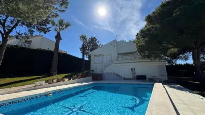 Chalet en Muy Cerca de La Playa photo 3