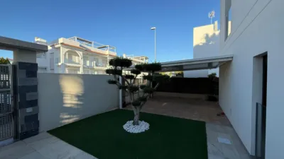 Chalet on Calle Salvador Del, No. 55 photo 12