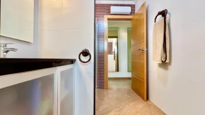 Apartment on Calle Moriones photo 81
