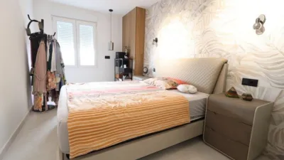 Apartment in Plaza de Campoamor photo 9