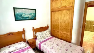 Apartment in Bus Station photo 10