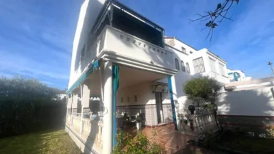 Semi-detached house in Nuevo Portil photo 2