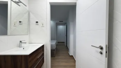 Apartamento en calle de la Loma photo 17