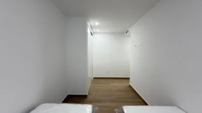 Apartamento en calle de la Loma photo 22