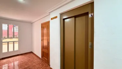 Apartamento en calle de los Gases photo 32