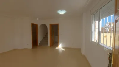 Casa adosada en venta en Avenida de Gijon - Més