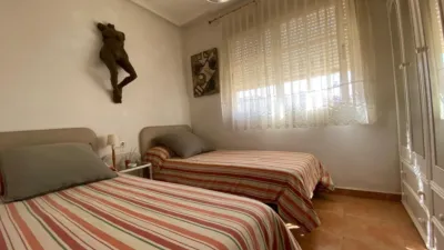 Casa adosada en venta en Calle Peña Vieja, 28, Las Filipinas-Villamartín-Canal Norte (Distrito Orihuela Costa. Orihuela) de 264.900 €