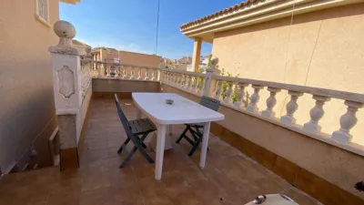 Casa adosada en venta en Calle Peña Vieja, 28, Las Filipinas-Villamartín-Canal Norte (Distrito Orihuela Costa. Orihuela) de 264.900 €