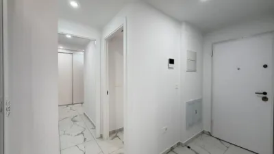 Apartment on Calle de la Loma photo 3