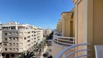 Penthouse on Avenida de las Habaneras photo 36