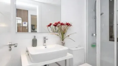 Apartment on Carrer Lisboa photo 14