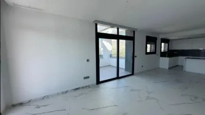 Duplex penthouse on Calle Presidente Adolfo Suarez photo 10