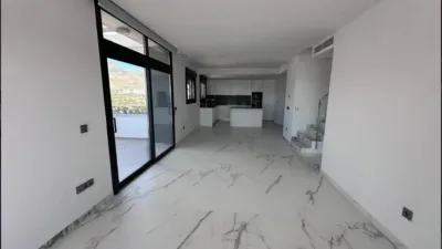 Duplex penthouse on Calle Presidente Adolfo Suarez photo 11