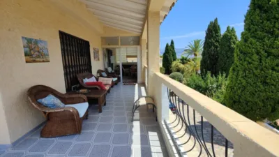 Chalet en Carrer de Turmalina photo 6