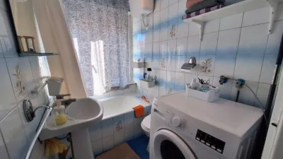Apartment in La Felguera photo 6