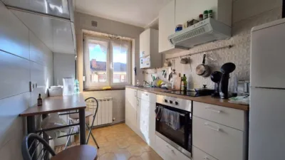 Apartment in La Felguera photo 9