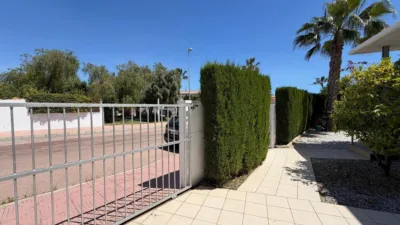 Chalet on Calle de Pontevedra photo 4