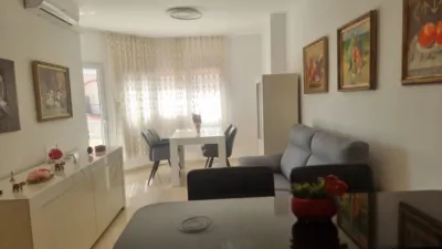 Apartment on Calle de la Loma photo 6