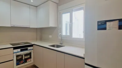 Apartment on Carrer de la Reina Sofía photo 19
