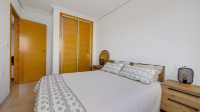Apartment on Carrer de la Reina Sofía photo 33