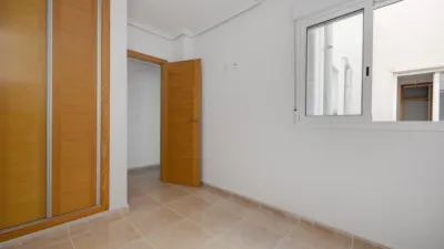 Apartment on Carrer de la Reina Sofía photo 55