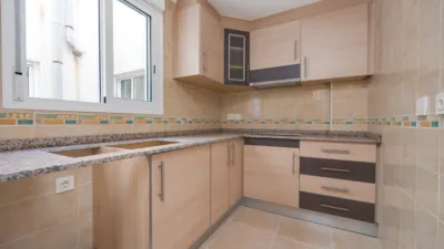 Apartment on Carrer de la Reina Sofía photo 58