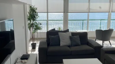 Apartment on Calle de Valencia photo 6