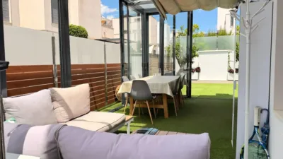 Chalet on Carrer Maria San Gil, Noain photo 5