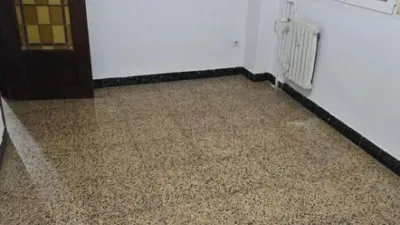 Piso en venta en Avenida de Navarra, 36, cerca de Calle de Santa Orosia, Delicias (Zaragoza Capital) de 250.000 €