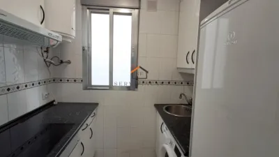 Piso en alquiler en Calle del General Lacy, 44 - Imagen 2