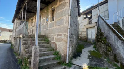 Rustic finca on Calle Calvos A-Castroverde photo 6
