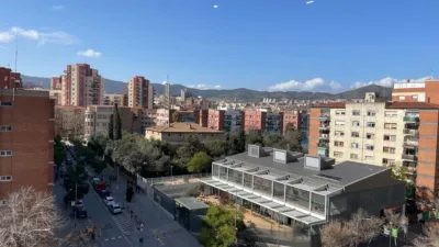 Piso en alquiler en Carrer de Concepción Arenal, cerca de Carrer de Can Ros - Imagen 3