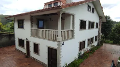 House for sale on Capela-Gres Street photo 5