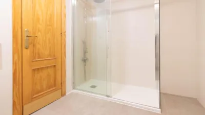 Habitación en alquiler en Avenida de Alcoy, cerca de Calle de Francisco Carratalá Cernuda, Campoamor (Distrito Campoamor-Altozano. Alicante - Alacant) de 500 €<span>/mes</span>