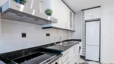 Habitación en alquiler en Calle de Pradilla, Carolinas (Distrito Pla-Carolinas. Alicante - Alacant) de 260 €<span>/mes</span>