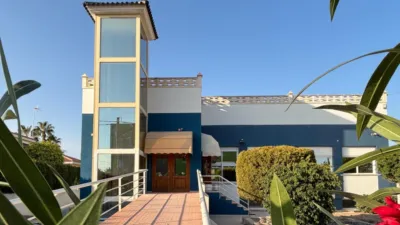 Habitación en alquiler en Calle Río Duero, Sol y Luz (Sant Vicent del Raspeig - San Vicente del Raspeig) de 400 €<span>/mes</span>