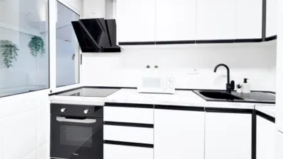 Habitación en alquiler en Calle de Alcalá Galiano, cerca de Calle de Jaime Segarra, Carolinas (Distrito Pla-Carolinas. Alicante - Alacant) de 500 €<span>/mes</span>