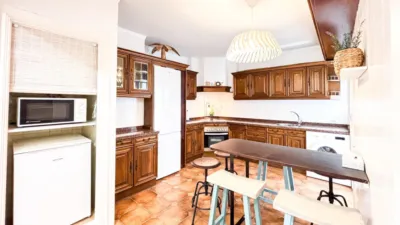 Habitación en alquiler en Calle de Ángel Lozano, Centro Tradicional (Distrito Centro-Ensanche. Alicante - Alacant) de 600 €<span>/mes</span>