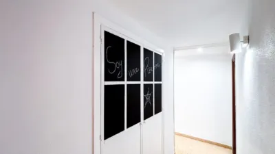 Habitación en alquiler en Calle de Ángel Lozano, Centro Tradicional (Distrito Centro-Ensanche. Alicante - Alacant) de 600 €<span>/mes</span>